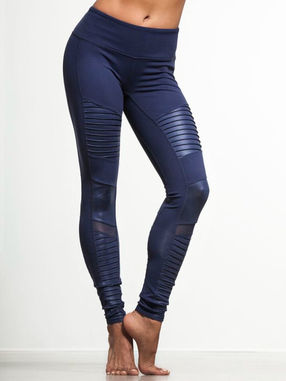 Alo Yoga High-Waist Moto Leggings in dark navy blue